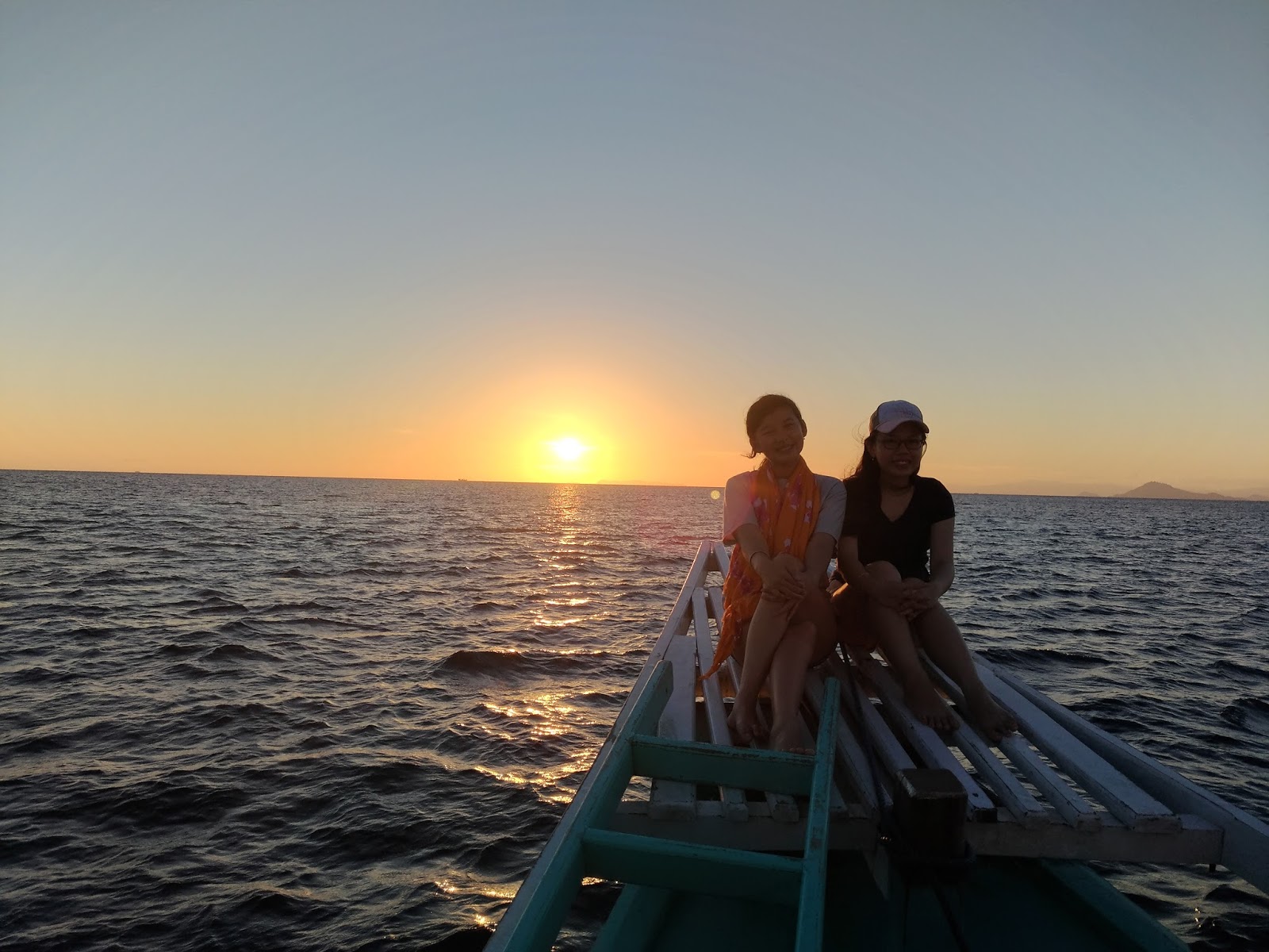 Kalong Island: What Time Do the Bats Fly Out, Month by Month?