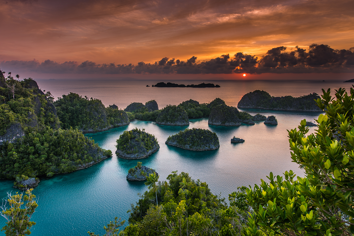 Mastering Underwater Photography and Drone Regulations in Raja Ampat