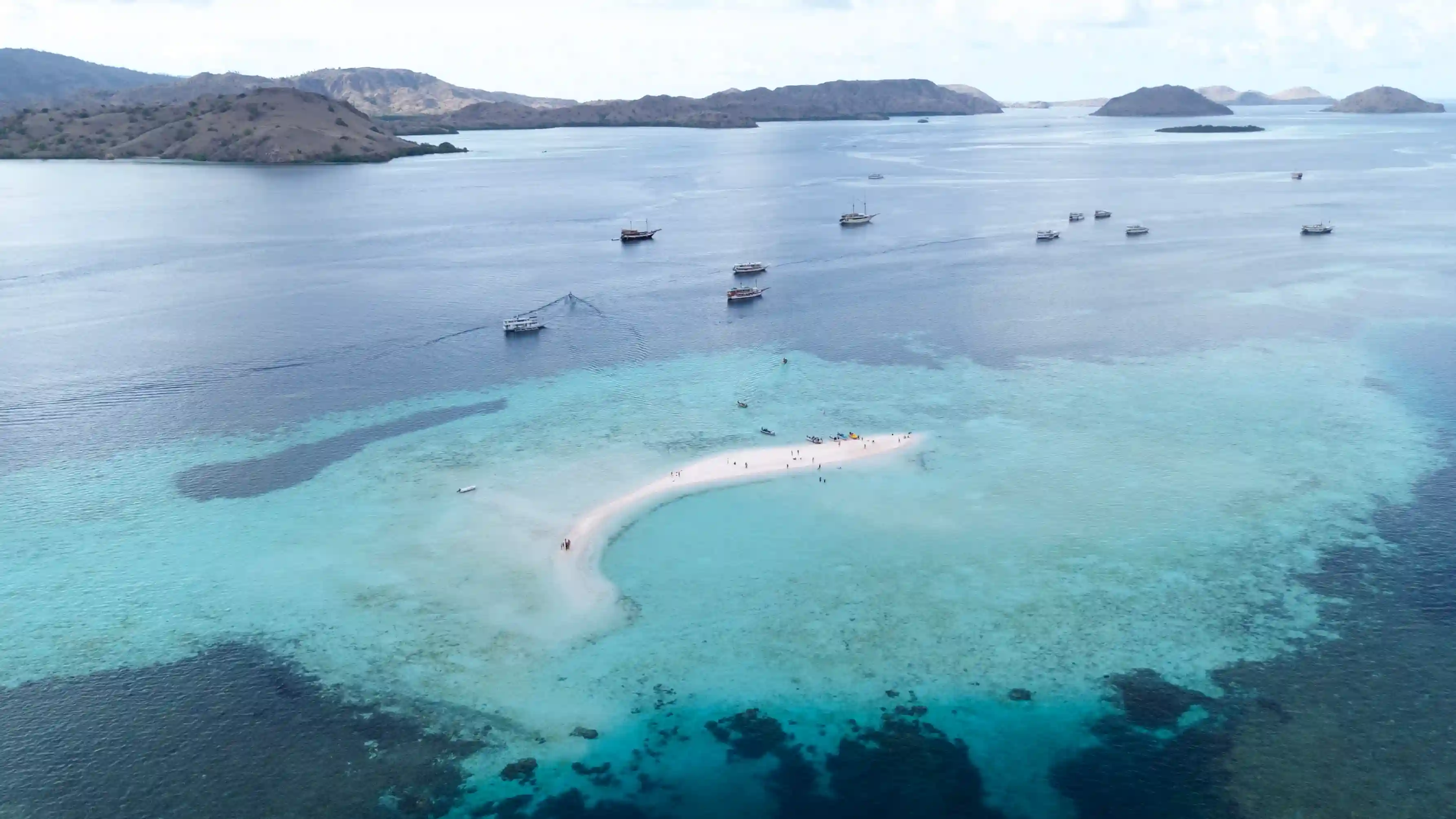 Pink Beach Komodo