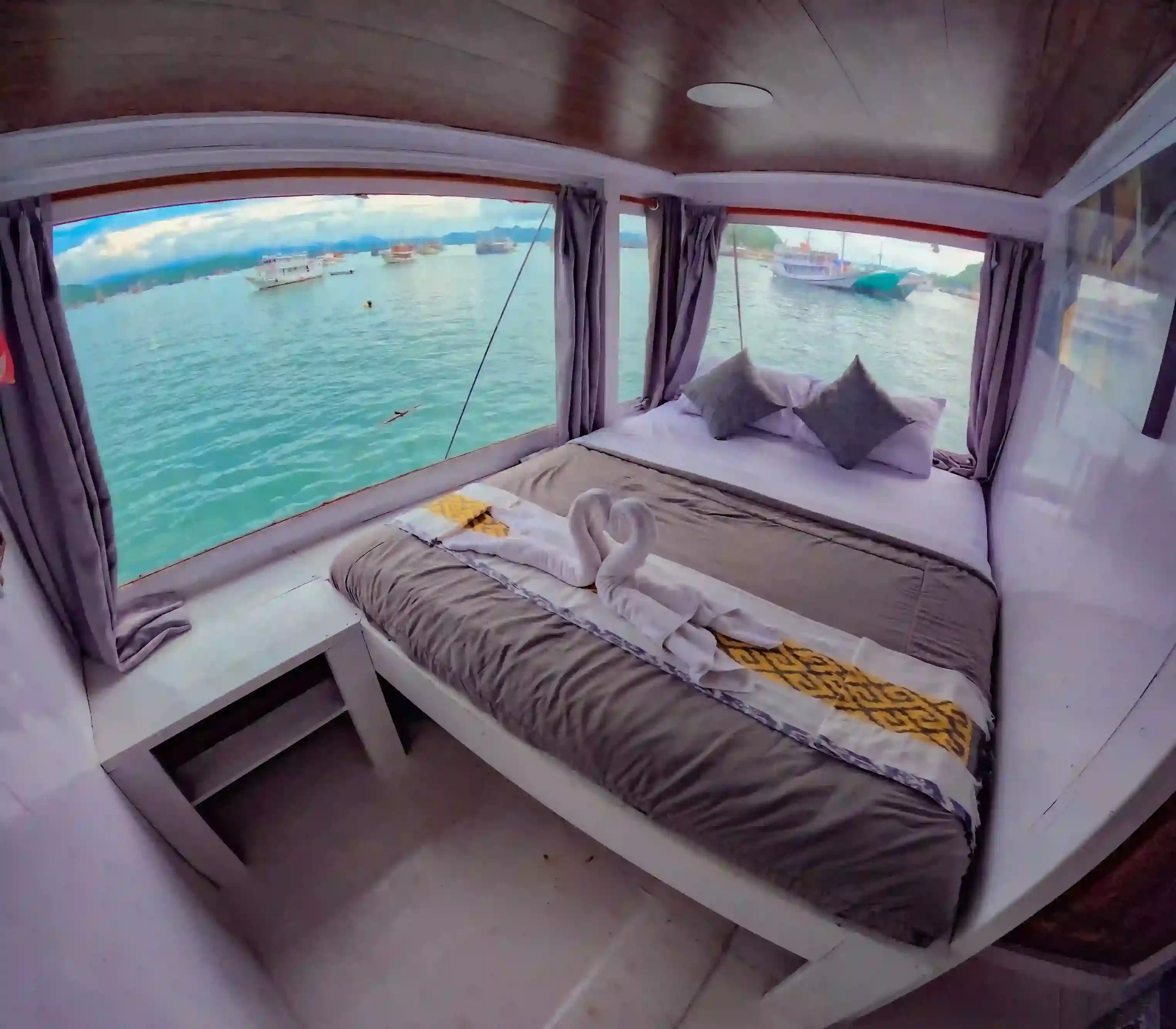 Private Cabin 3 & 4